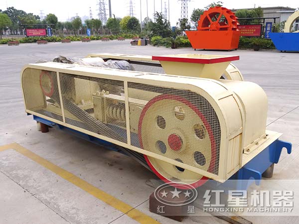 常用雙輥破碎機(jī)型號(hào)有哪些？大概價(jià)格是多少？