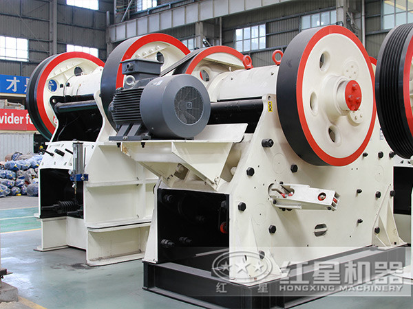 購機(jī)指南：什么樣的石頭顎式碎石機(jī)才是高質(zhì)量的？