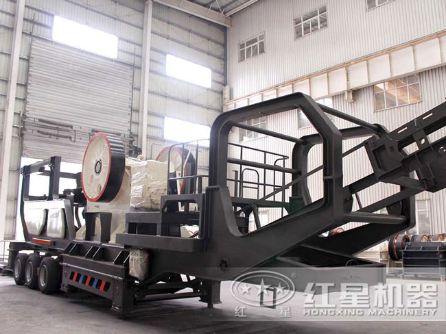 時產(chǎn)40噸車載流動打沙機(jī)，縱橫于重慶城鄉(xiāng)之間