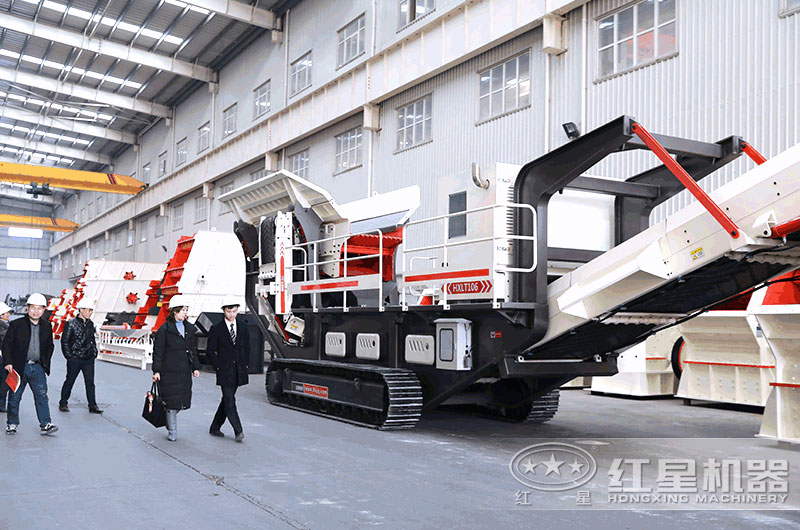 想找型號全、價格優(yōu)惠的履帶液壓巖石破碎機廠家，來這里！