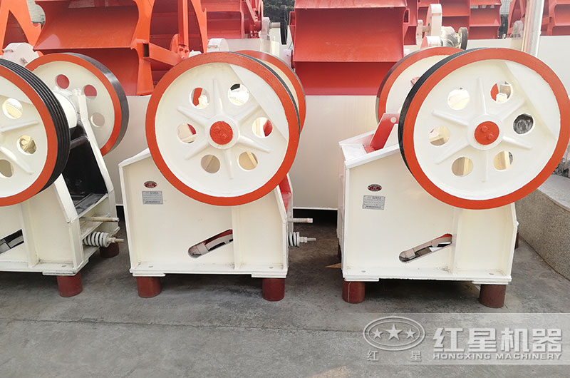 10-20噸小型石子破碎機多少錢？