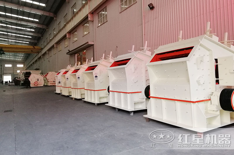 1315和1214反擊破能吃多少料？堵料導(dǎo)致停機(jī)，影響生產(chǎn)怎么辦？